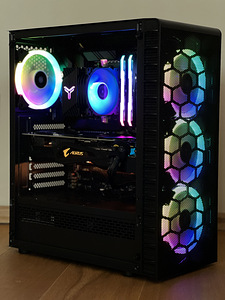 Mänguriarvuti - Ryzen 7 2700X / RTX 2060 Super / 16GB DDR4 (1 foto / 7)