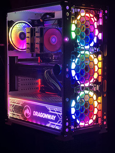 Mänguriarvuti - i7-6700K / RX Vega 56 8GB / 16GB RAM / MSI (1 foto / 4)