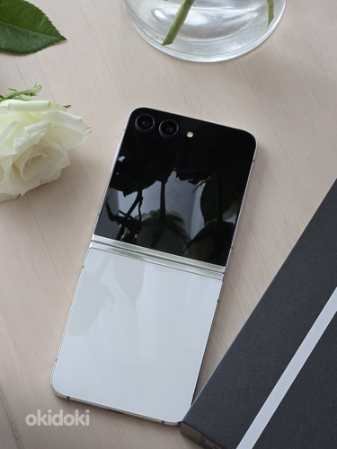 Samsung Galaxy Z Flip5