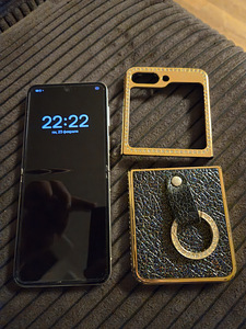 Samsung Galaxy Z Flip5 (6 foto / 9)