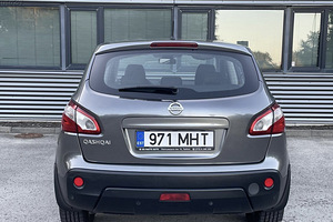 Nissan Qashqai 1.6 86kW (7 foto / 10)