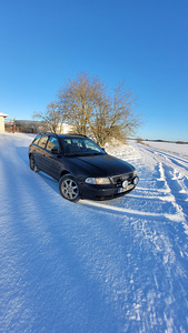 Audi a4 b5 (1 фото из 8)