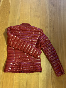 Guess в/о куртка (2 фото из 2)
