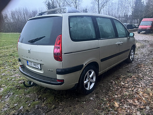 Peugeot 807 (4 foto / 4)