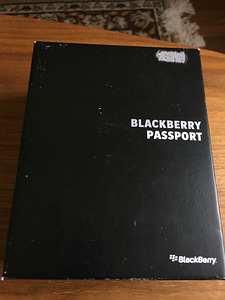 BlackBerry Passport 32GB (2 foto / 3)