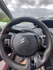 Citroen c4 picasso (7 фото из 8)