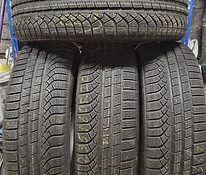 Pirelli P Zero Winter 235/60R20