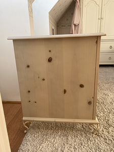 KIRJUTUSLAUD Tüdrukute (4 foto / 7)