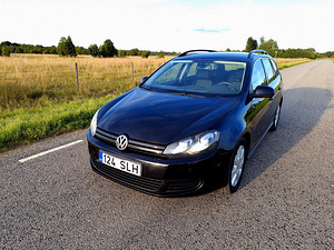 Volkswagen Golf 2.0 103kw 2010 Webasto (2 foto / 15)