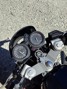 Värske üv-ga! Mootorratas Yamaha fzr600 (5 foto / 10)