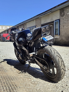 Värske üv-ga! Mootorratas Yamaha fzr600 (8 foto / 10)