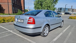 Skoda Octavia 2.0 103kW (2 foto / 8)