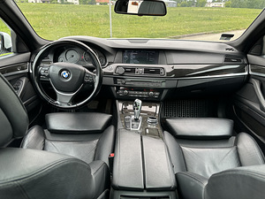 BMW F11 3.0d (8 foto / 14)