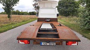 Volkswagen Crafter (6 foto / 10)