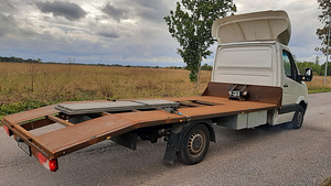 Volkswagen Crafter (7 foto / 10)