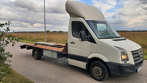 Volkswagen Crafter (8 foto / 10)