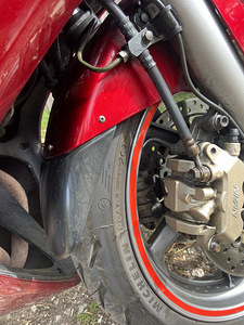 Продам Honda VFR800 (5 фото из 10)