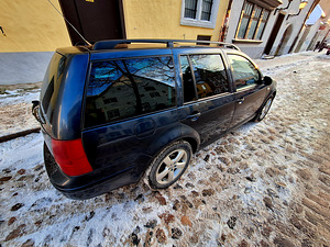 Volkswagen Golf 4 Variant (4 foto / 9)