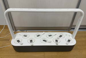 Click and Grow smart garden 9 (1 foto / 2)