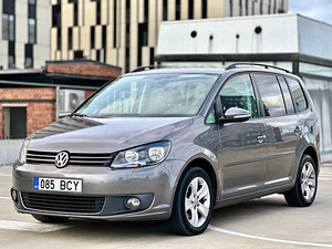 Volkswagen Touran 1.6 77kV (1 foto / 13)