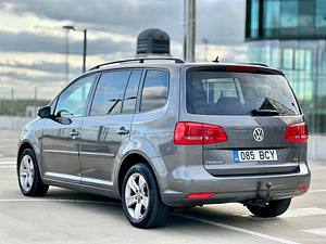 Volkswagen Touran 1.6 77kV (4 foto / 13)