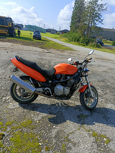 Suzuki gsx600f A2 (3 фото из 6)