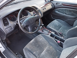 Honda Accord ATM (9 foto / 11)
