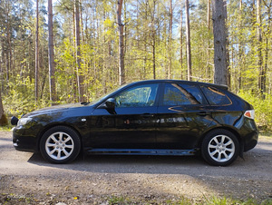 Subaru Impreza 4x4 (3 foto / 11)