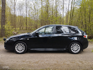Subaru Impreza 4x4 (4 foto / 12)