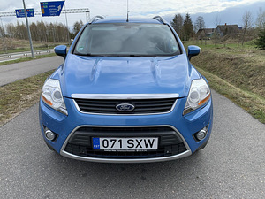 Ford Kuga 4x4 (2 foto / 11)