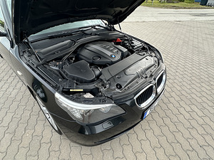 BMW 520d LCI (9 foto / 15)
