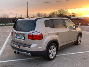 Chevrolet Orlando 7 kohta (2 foto / 13)