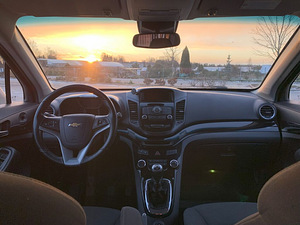 Chevrolet Orlando 7 kohta (9 foto / 13)