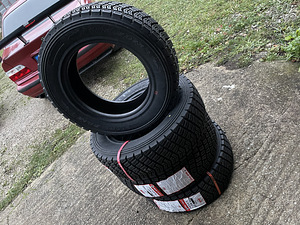 Kruusarehvid MRF ZDM3 195/70 R15 DOT2017 (4 foto / 5)