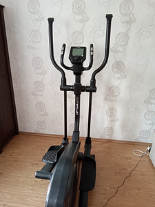Elliptiline trenažöör Kettler Optima 200 (1 foto / 4)