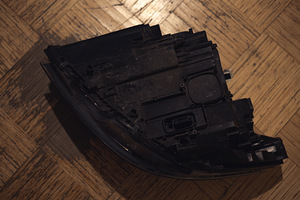Mercedes Benz CLS C218 right headlight (led) (7 foto / 9)