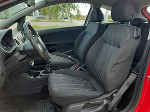 AUTO RENT OPEL CORSA VALGAMAAL, VALGA (8 foto / 9)