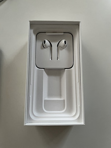iPhone X 64 ГБ Серый (3 фото из 4)