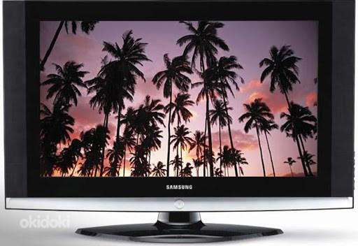 TV Samsung 40" (LE40S71B) (foto #3)