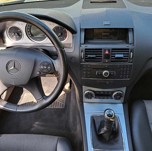 M/V Mercedes-Benz W204 2.1 125kw (6 foto / 11)