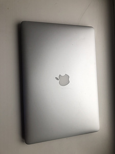 Macbook Pro (mid2015) , 15-inch, i7, 16GB ram (3 foto / 5)