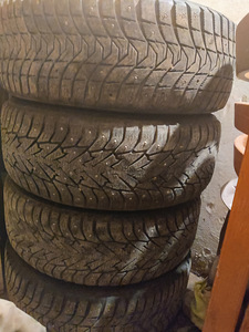 Veljed koos naastrehvidega 5x112 205/55 R16 (3 foto / 7)