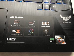 ASUS TUF Gaming (6 foto / 6)