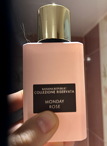 Banana Republic Monday Rose (2 фото из 3)