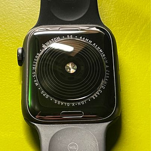 Apple Watch SE Space Gray 44mm (6 foto / 7)