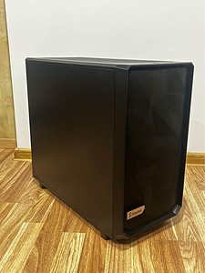 High-End PC Ryzen 5 7600X | RX 7900XT | 32GB 6000mHz | 2TB (2 foto / 7)