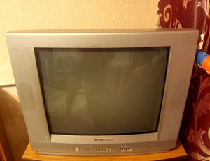 Телевизор Горизонт с кинескопом