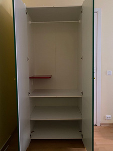 Lastemööbli komplekti müük (riidekapid, riiulid, voodi) (2 foto / 4)