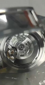 Rolex Submariner Дата 126610LV (7 фото из 7)