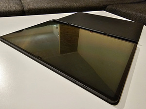 Galaxy Tab S8 Ultra 5G + Galaxy Tab S8 Ultra Book Cover (2 foto / 4)